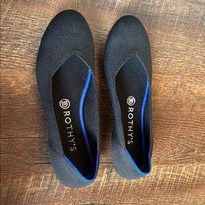 Rothy's Black and Blue Flats